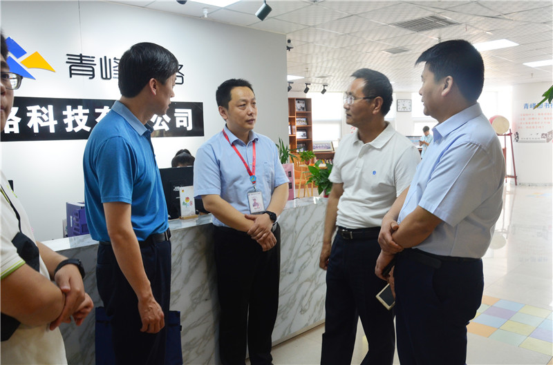 熱烈歡迎安陽(yáng)市委統(tǒng)戰(zhàn)部副部長(zhǎng)李春喜一行蒞臨我司參觀！